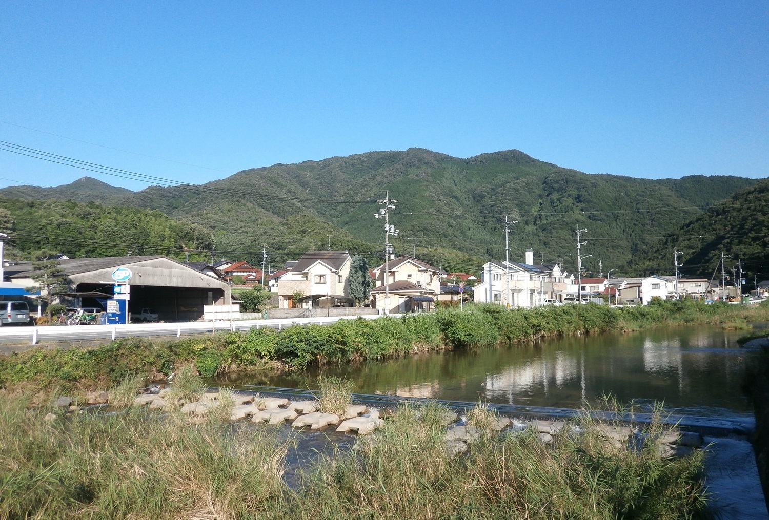 弥仙山と水ヶ丸山