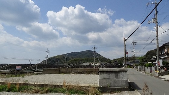 江泊山