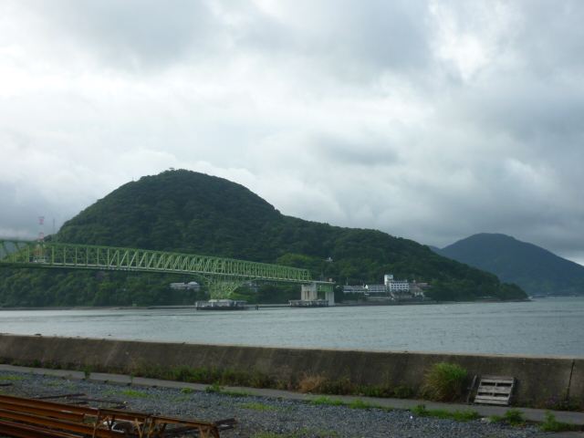 大島大橋と飯山