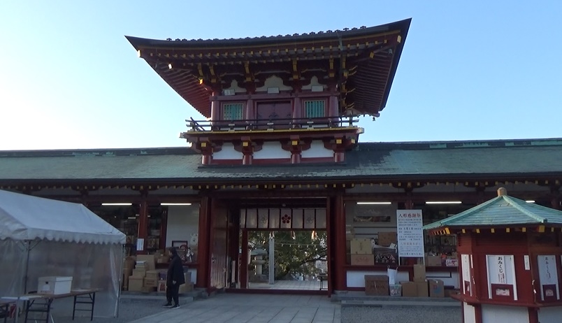 �h�{�V���{ ����