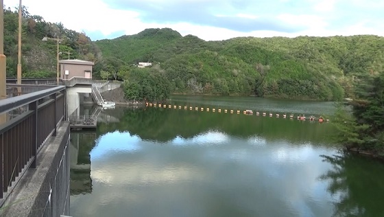 ���R��_��