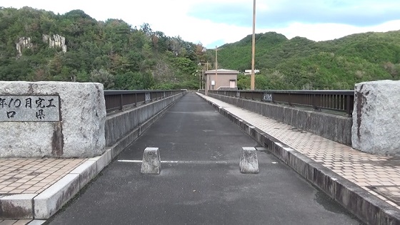 ���R��_��